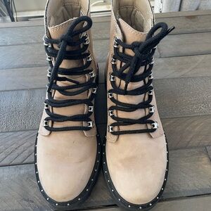 NWOT. Sorel Women’s Lennox Lace Tan Waterproof Suede Lace-Up Moto Boots. Size 8
